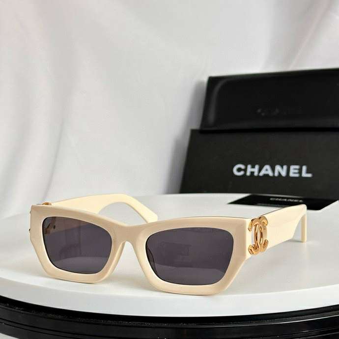 Picture of Chanel Sunglasses _SKUfw56789620fw